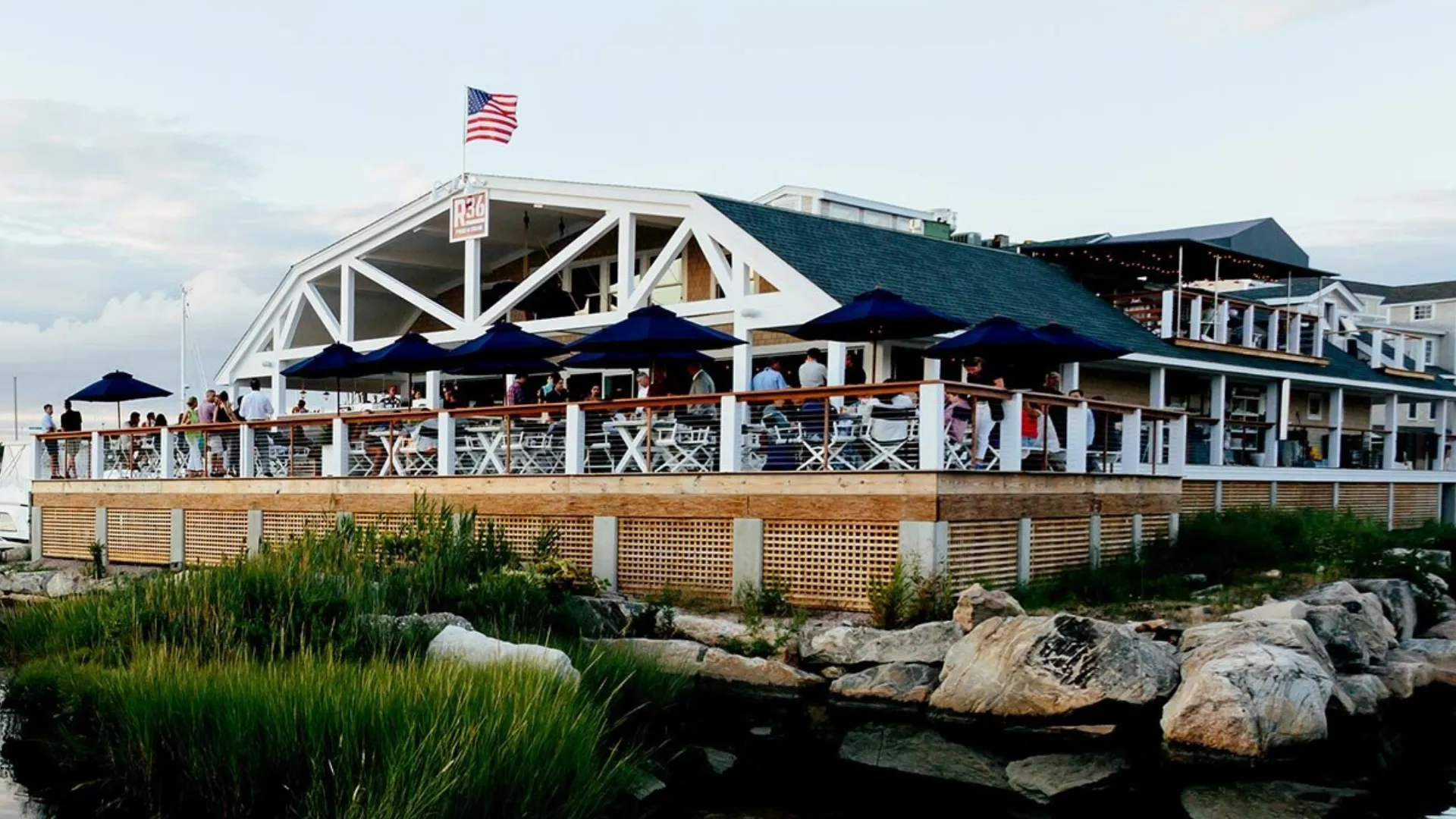 Red 36 – Modern Coastal Dining