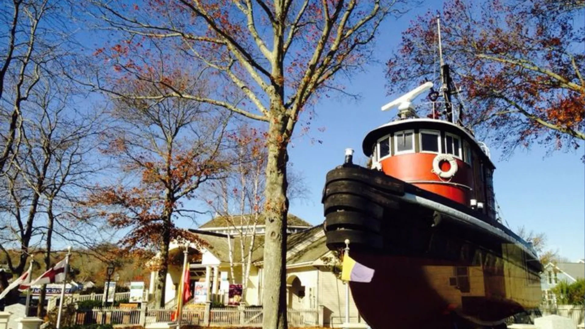 What is the Best Time to Visit Mystic Seaport